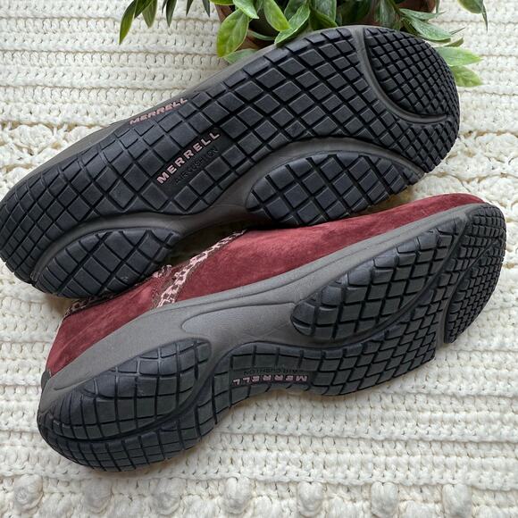 MERRELL Women's 8.5 Encore Adams Slip On Performance Shoe Raisin Suede Leather - Picture 6 of 12